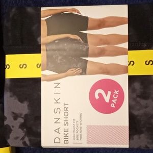 Danskin bike short 2 pack